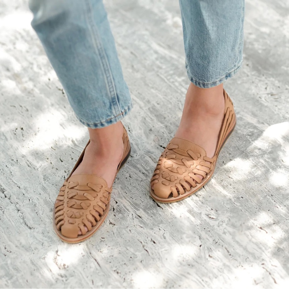 Nisolo Tan Leather Sandals